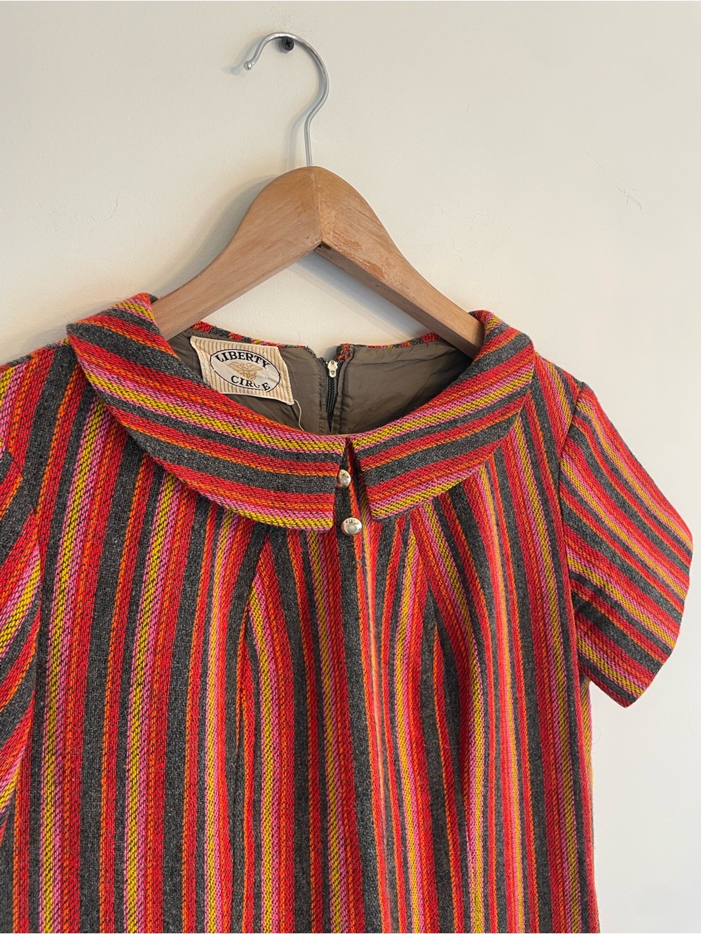 Women’s 1970s Striped Babydoll Dress - Picture 5 of 10